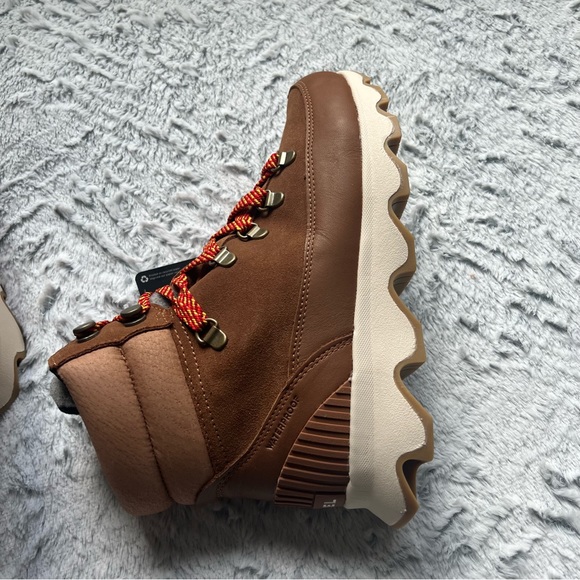 SOREL
KINETIC CONQUEST BOOT WATERPROOF FOR WOMEN S - Picture 6 of 11